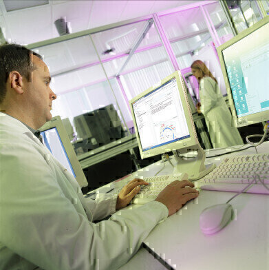 E-WorkBook 9.4增加了高级化学功能