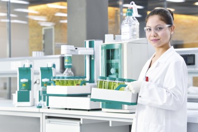 全自动系统进行全面的水分析