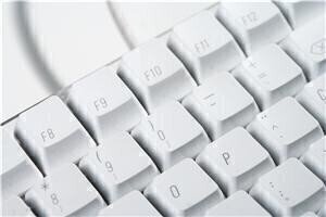 释放的小分子设计和数据分析的增强软件平台 