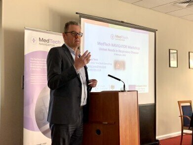 资助在东部提升合作医疗