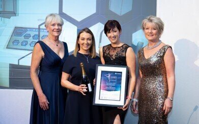 伙伴关系国民健康保险制度创新奖项提出了粪便免疫学测试服务