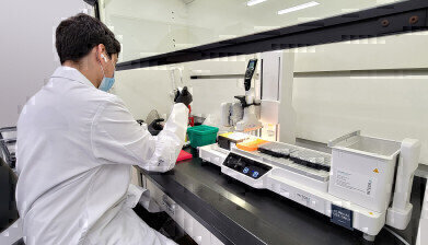 自动化的移液器用于流线型SARS-COV-2诊断测试